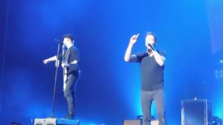 Simple Plan - I don&#39;t wanna go to bed &amp; Party Medley - Quebec