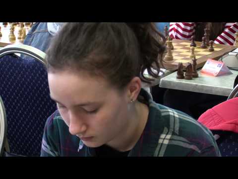 D14 1.2. WFM Ševčíková Lucia - Krahulcová Martina ½ - ½