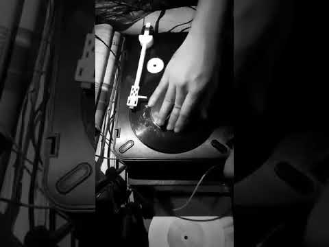 Kodac visualz & Dj ideaZarecord 2 Freestyle skratch - Damndanny