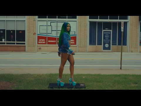 Neila- "Wild" (Visualizer)