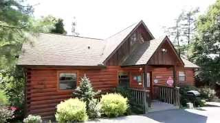 preview picture of video 'Diamond in the Rough Hidden Springs Pigeon Forge Cabin near Dollywood - Cabins USA 2013'