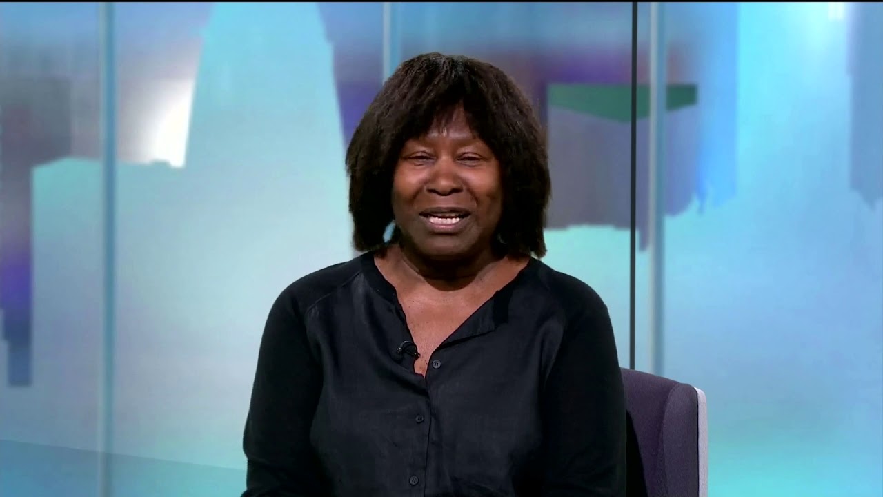 Joan Armatrading CBE The Women of the Year Lifetime Achievement Award 2020 - YouTube