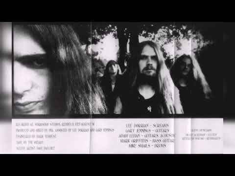 Videoclip de Reaching Happiness Touching Pain — Cathedral