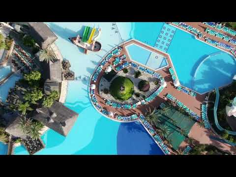 Pool and Beach at Pegasos World in Side | Nazar
