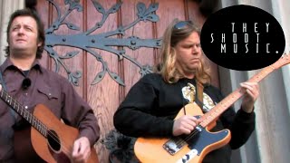 Richmond Fontaine - We Used To Think The Freeway Sounded Like A River / THEY SHOOT MUSIC