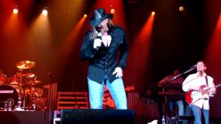 Trace Adkins Covers Tonight's the Night