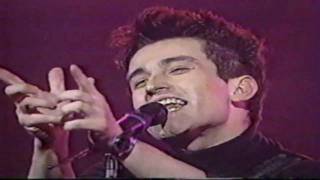 Los Prisioneros // Corazones Rojos // Siempre Lunes