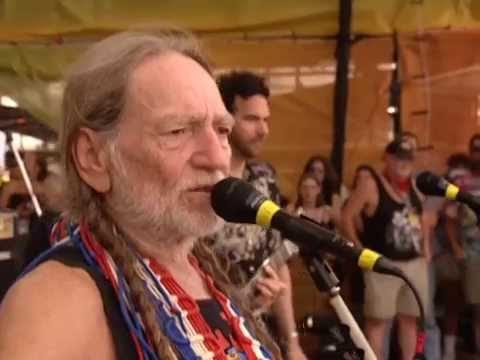 Videoclip de Ou Es-Tu Mon Amour / I Never Cared for You — Willie Nelson