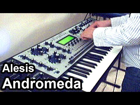 【DEMO】 ALESIS ANDROMEDA A6 - Ambient arpeggiator soundscape on vintage analog synth keyboard