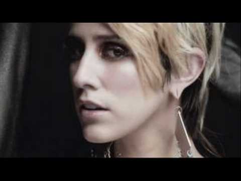 Dev - In The Dark (Remix 2.0) (featuring Kanye West, 50 Cent and Flo Rida)