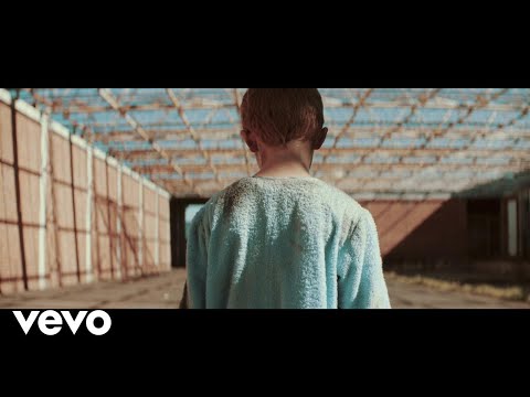 Kid Crème, Jolyon Petch - Boy In The Picture (Official Video) ft. Sian Evans