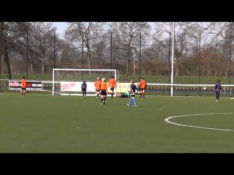 20 april 2013 PVC E2 - VV De Meern E5 com 6-3 Mooie redding Jens