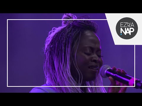 Hillsong Worship - What a Beautiful Name // Ez az a nap! 2017