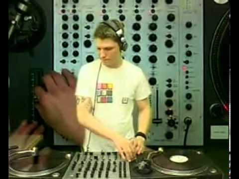 22:30:00 - Flat @ RTS.FM Moscow - 05.04.2010