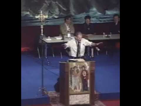 Kiko Arguello ( Il mondo crede nella tolleranza come unica religione)