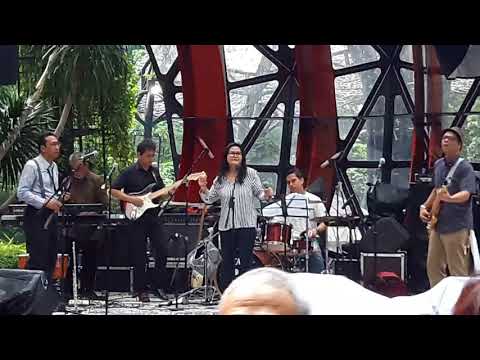 You are / Niteflyte * feui band