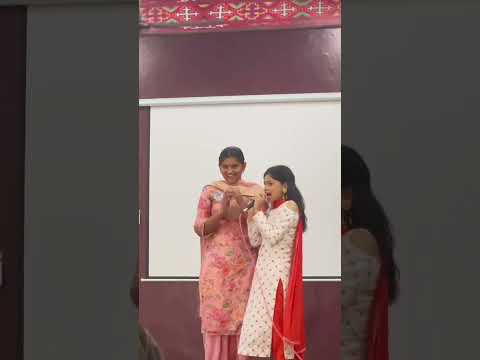Palak Bhardwaj Anchor that...