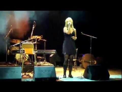 Petra Boštíková Šansonový recitál La Femme