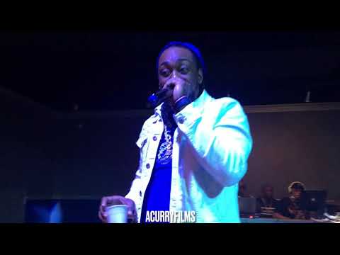 MvM seezaleez live at the entrance 2021 ( Acurryfilms)