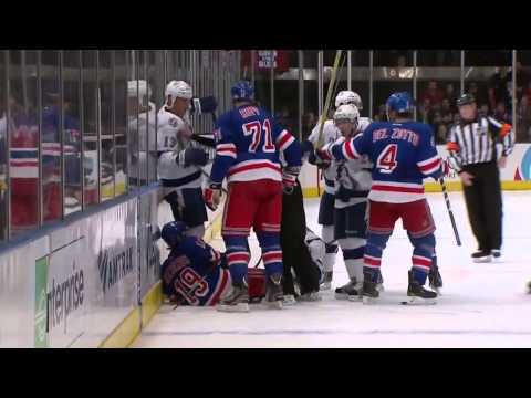 Brett Connolly nails Brad Richards HD