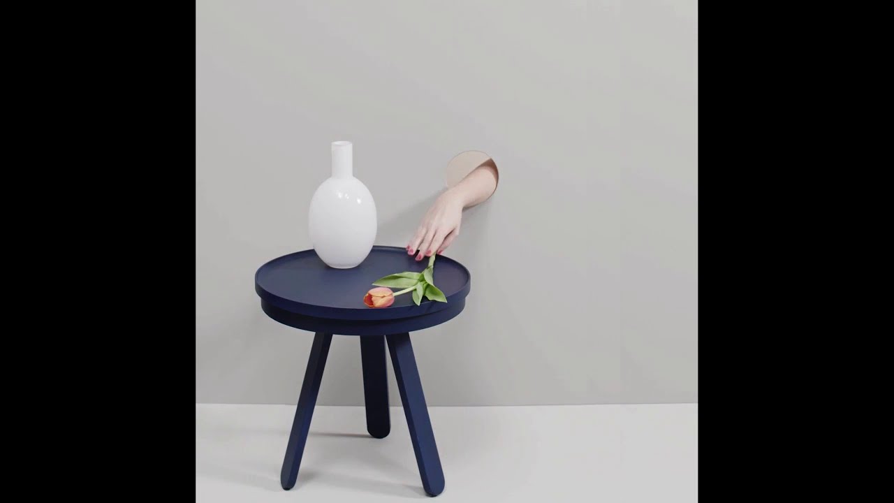 Table basse design avec plateau rond et pieds en bois massif - Salerno
