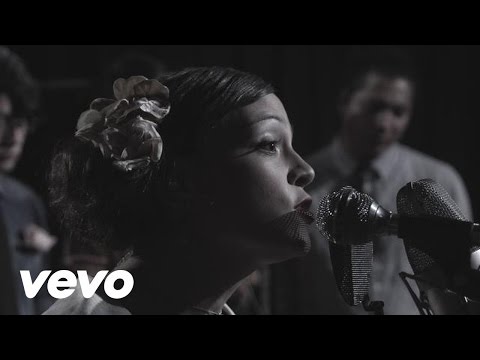 Natalia Lafourcade - Piensa en Mí (En Vivo) ft. Paco Familiar (DLD), Ismael (Los Daniels)