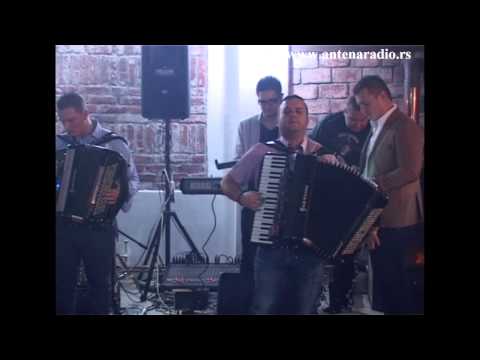 Muzicka zabava Krusevac 2014 - Srecko Krecar -  i mix pesama - Boli ljubav ta,Imas li malo ljubavi