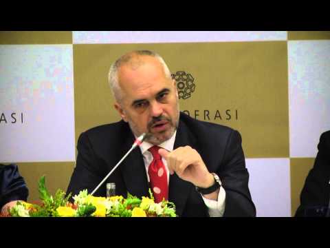 NOA.al - Kryeministri flet në Turqi për investimet në Shqipëri