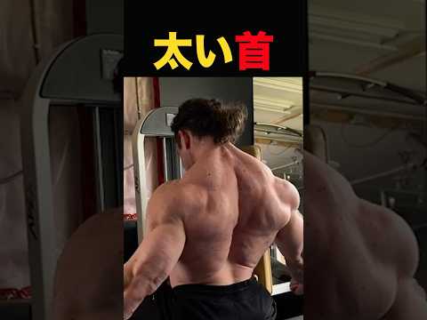 元Tchanのブルネットがボディビル部門にデビュー