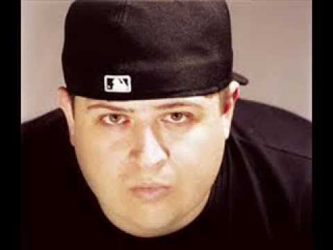 Artos Csaba-Közel a tüzhöz feat Landi és Siska finucsi