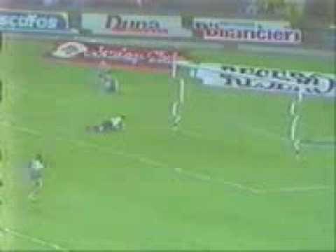 Gol de Hrabina a Peñarol (Boca 2-Peñarol 1 02-02-88)