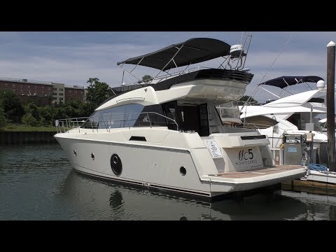 Power & Motoryacht Magazine's Season-long Monte Carlo 5 Review