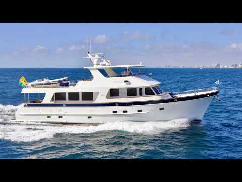 $6.6 Million Yacht Tour : Outer Reef 830 Classic