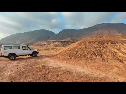 land cruiser 70/78 series troopy 1hz off-road test in salalah without lockers