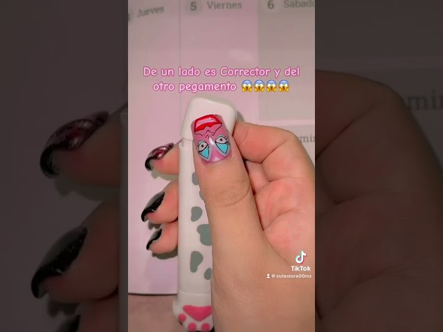 Vídeo relacionado con 19 PCS Juego de Papelería con La Pata de Un Lindo Gato, Mini Lápiz Roller de Dibujos Animados Kawaii, Marcadores Magnéticos, Cinta Correctora para Niños Amantes de Los Gatos