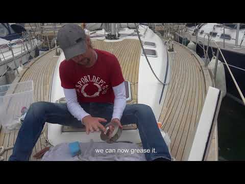 DIY - anchor winch maintenance - EP 26 Sailing Seatramp