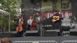 Sweetwater String Band  -  Workingman Blues  6-12-16  Huck Finn Jubilee
