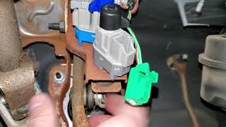 2002 Ford Escape Brake Light Switch Replacement & Fuse Location