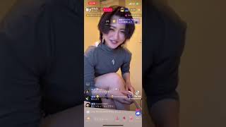 パンチラ　脇汗　素人TikTok生配信