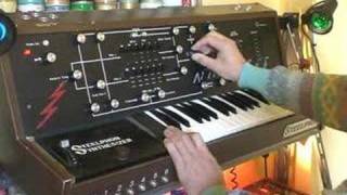 Video thumbnail for Steelphon S900 synthesizer demo1 by andrea marina