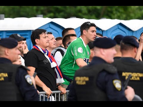 Navijači Hajduka odbijaju ući na stadion uoči utakmice Dinamo - Hajduk