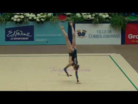 Julia EVCHIK (BLR) clubs - 2018 Corbeil senior AA