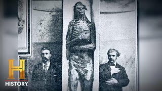 The UnXplained: GIANT SKELETONS Found In Wild West