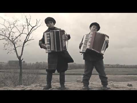 Ion și Veaceslav Binzari - Frate, repede trec anii.