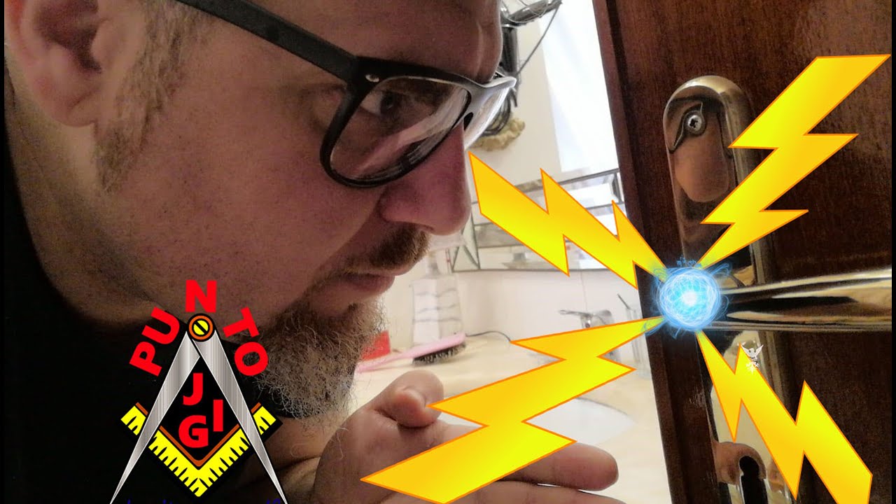 FAI DA TE -Come riparare una serratura /How to fix a lock