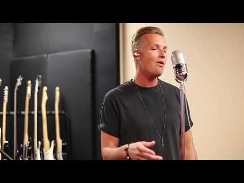 Eleven Past One - Closer (Live Acoustic Session)