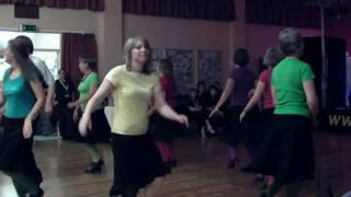 preview picture of video 'Appalachian dance by Leap to your Feet at Saltburn Folk Festival 2009'