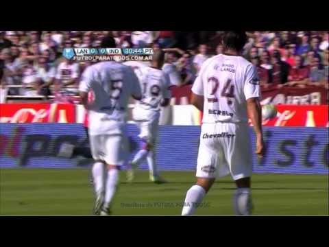 Pizarro fue imprudente y vio la roja por esta patada