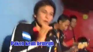Download lagu Vojoel - Percuma Loen Sayang-Sayang mp3 Download lagu Vojoel - Percuma Loen Sayang-Sayang mp3