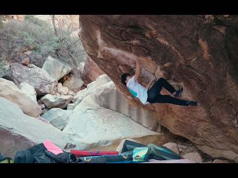 Ryuichi Murai - Sleepwalker(V16/8C+), Red Rocks